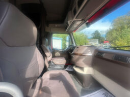 2018 VOLVO VNL64T730 W/70″ SLEEPER full