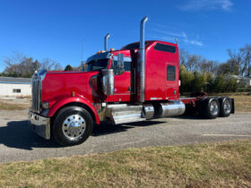 2017 KENWORTH W900 STUDIO SLEEPER W/186K MILES ON REMAN CUMMINS ISX 15 ENGINE
