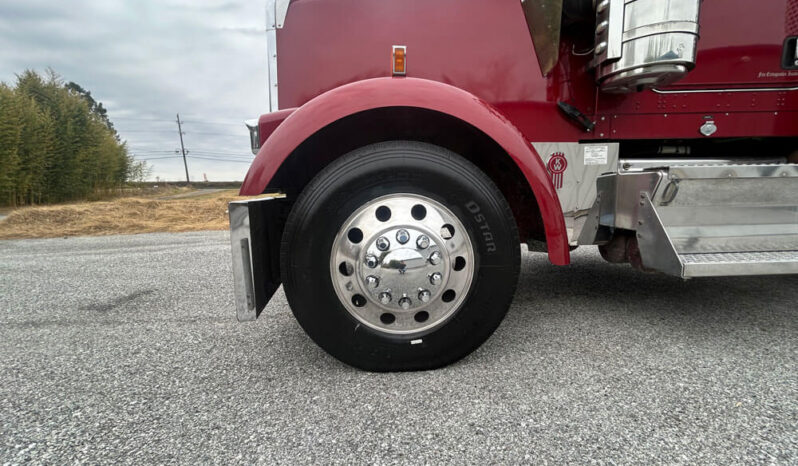 2017 KENWORTH W900 STUDIO SLEEPER W/186K MILES ON REMAN CUMMINS ISX 15 ENGINE full