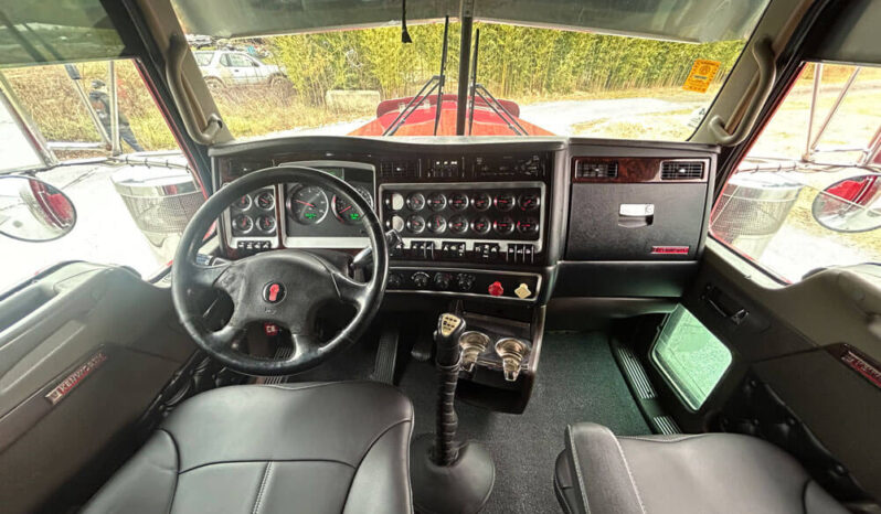 2017 KENWORTH W900 STUDIO SLEEPER W/186K MILES ON REMAN CUMMINS ISX 15 ENGINE full
