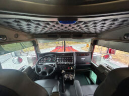 2017 KENWORTH W900 STUDIO SLEEPER W/186K MILES ON REMAN CUMMINS ISX 15 ENGINE full