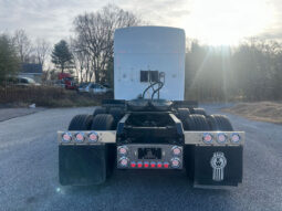 2021 KENWORTH W900L W/86″ RAISED ROOF SLEEPER full