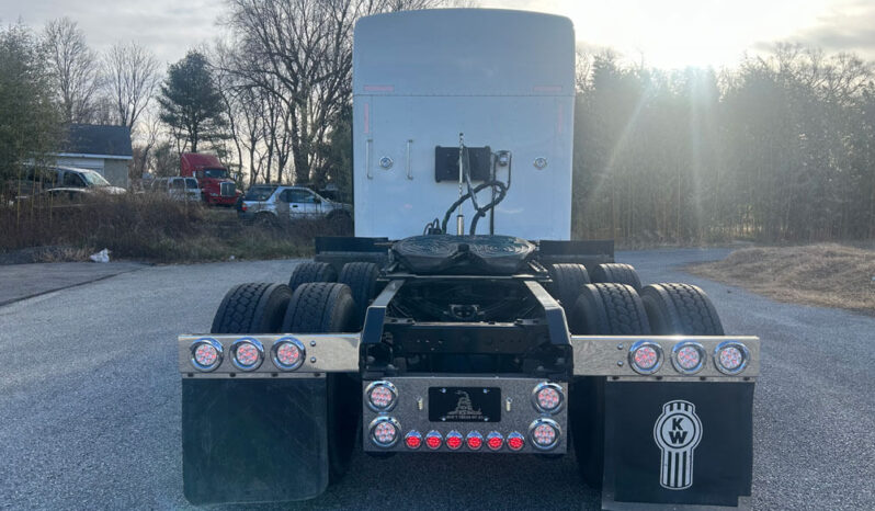 2021 KENWORTH W900L W/86″ RAISED ROOF SLEEPER full