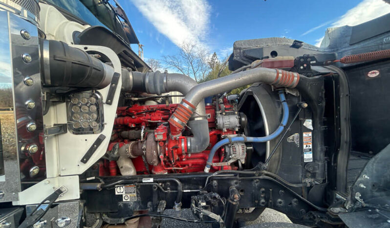 2021 KENWORTH W900L W/86″ RAISED ROOF SLEEPER full