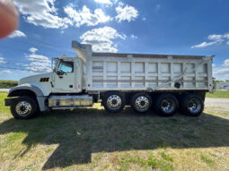 2014 MACK GU713 QUAD-AXLE DUMP TRUCK full