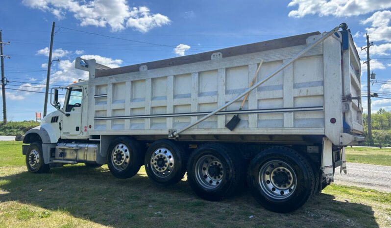 2014 MACK GU713 QUAD-AXLE DUMP TRUCK full