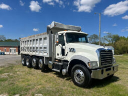 2014 MACK GU713 QUAD-AXLE DUMP TRUCK full
