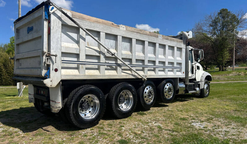 2014 MACK GU713 QUAD-AXLE DUMP TRUCK full