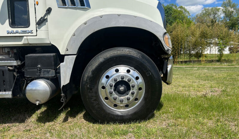2014 MACK GU713 QUAD-AXLE DUMP TRUCK full