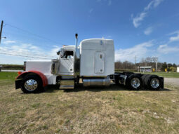 2004 PETERBILT 379 W/49K MILES ON CERTIFIED OVERHAUL full
