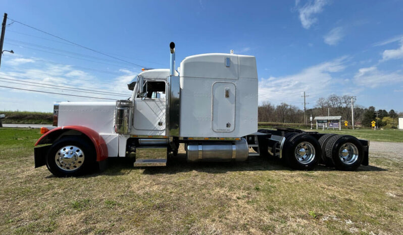 2004 PETERBILT 379 W/49K MILES ON CERTIFIED OVERHAUL full