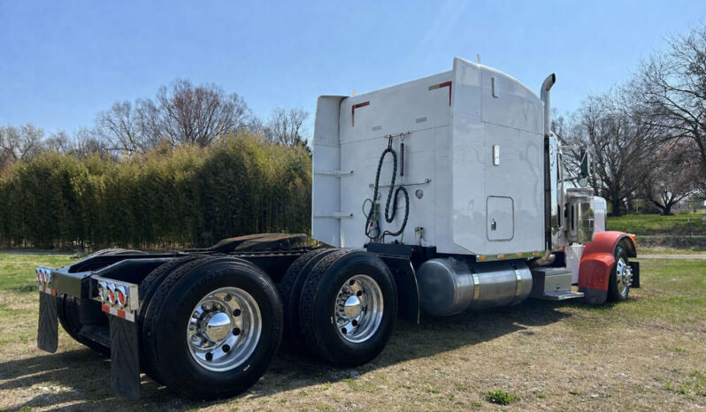 2004 PETERBILT 379 W/49K MILES ON CERTIFIED OVERHAUL full