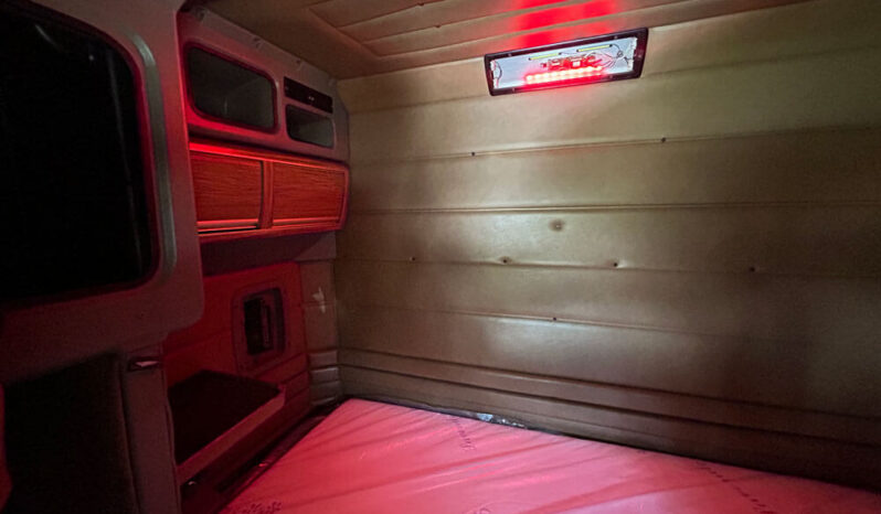 2004 PETERBILT 379 W/49K MILES ON CERTIFIED OVERHAUL full