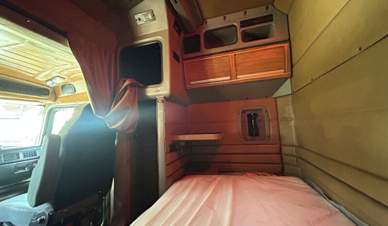 2004 PETERBILT 379 W/49K MILES ON CERTIFIED OVERHAUL full