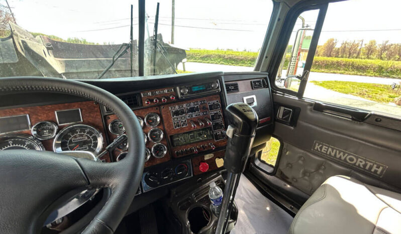 2004 KENWORTH W900 W/90K ON CERTIFIED CUMMINS OVERHAUL full
