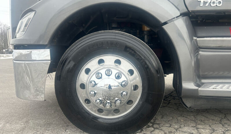 2013 KENWORTH T700 W/60K MILES ON OVERHAUL full