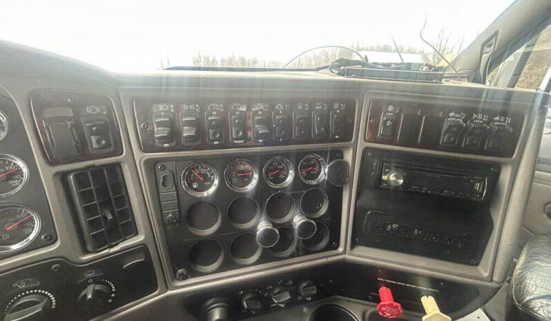 2013 KENWORTH T700 W/60K MILES ON OVERHAUL full