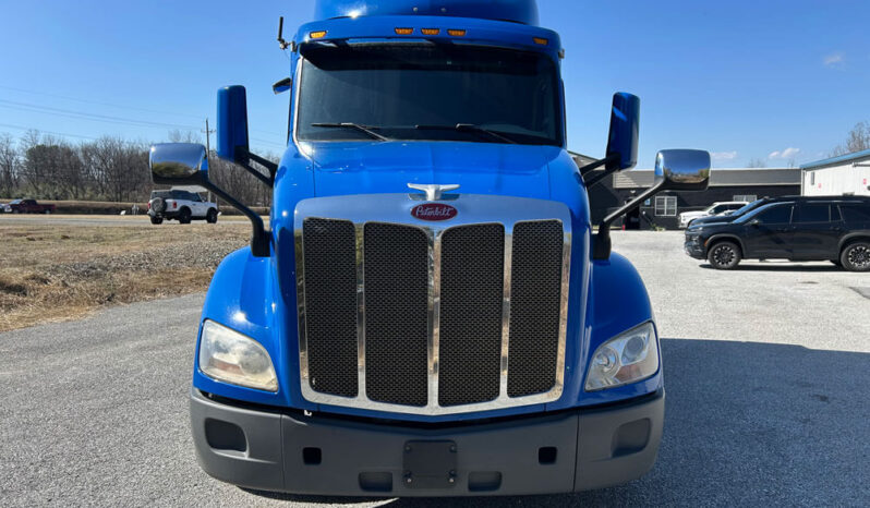 2018 PETERBILT 579 W/70″ SLEEPER & 2-YR WARRANTY full