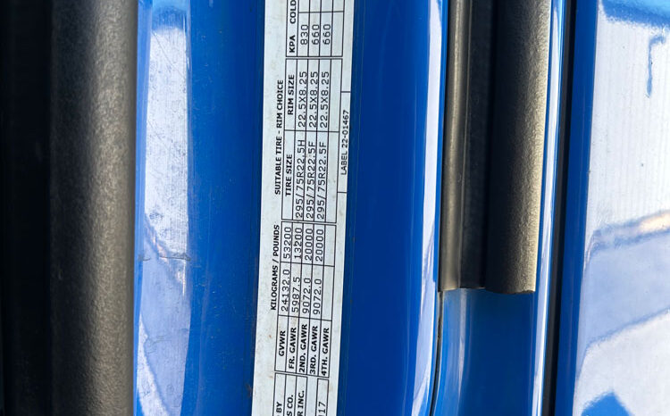 2018 PETERBILT 579 W/70″ SLEEPER & 2-YR WARRANTY full