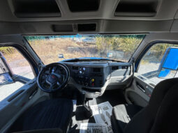 2018 PETERBILT 579 W/70″ SLEEPER & 2-YR WARRANTY full