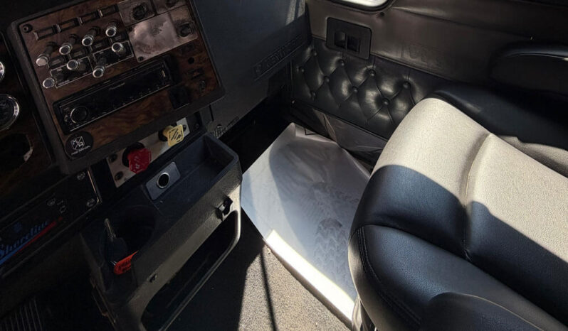 1997 KENWORTH W9OOL W/70″ SLEEPER full