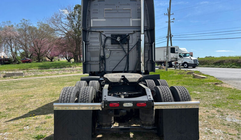 2014 VOLVO VNL780 W/277K ON CERTIFIED REMAN full
