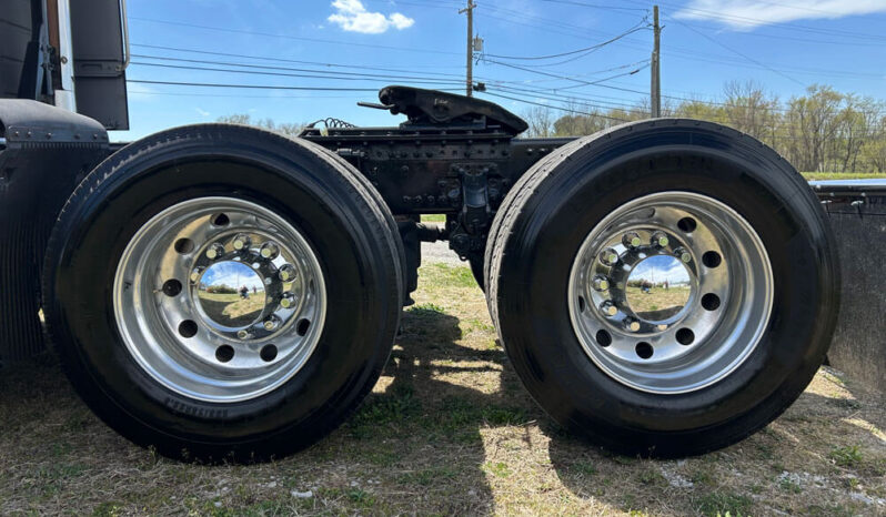 2014 VOLVO VNL780 W/277K ON CERTIFIED REMAN full