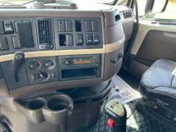 2014 VOLVO VNL780 W/277K ON CERTIFIED REMAN full