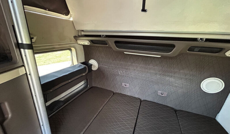 2014 VOLVO VNL780 W/277K ON CERTIFIED REMAN full