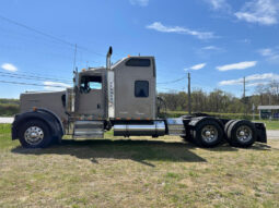 2006 KENWORTH W900L W/67K MILES ON OVERHAUL full