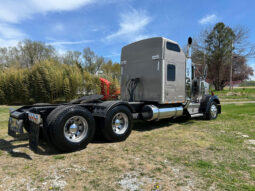 2006 KENWORTH W900L W/67K MILES ON OVERHAUL full