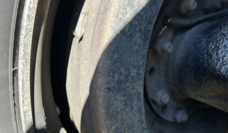 2006 KENWORTH W900L W/67K MILES ON OVERHAUL full