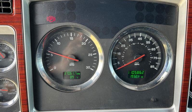 2006 KENWORTH W900L W/67K MILES ON OVERHAUL full