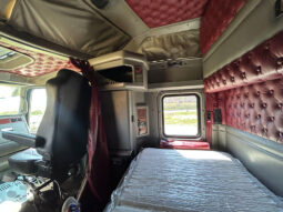 2006 KENWORTH W900L W/67K MILES ON OVERHAUL full