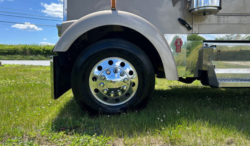 2016 KENWORTH W900 W/478K MILES ON C-15 ENGINE full
