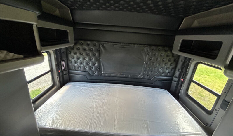 2016 KENWORTH W900 W/478K MILES ON C-15 ENGINE full