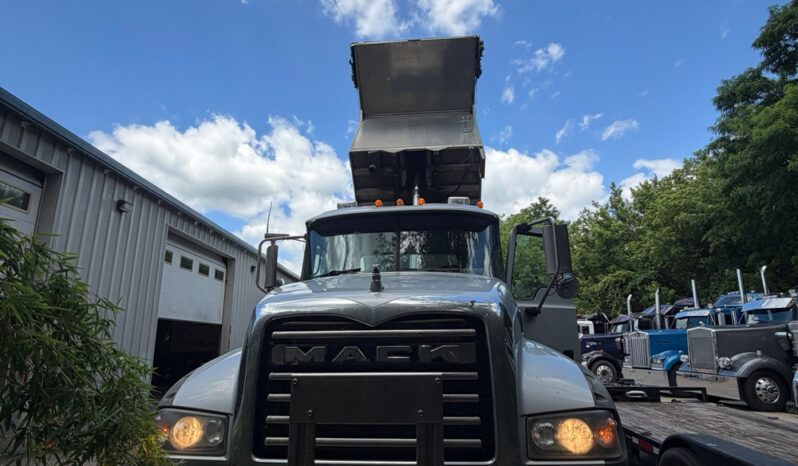2015 MACK GU713 TRI-AXLE DUMP TRUCK W/ELECTRIC TARP full