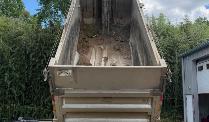 2015 MACK GU713 TRI-AXLE DUMP TRUCK W/ELECTRIC TARP full