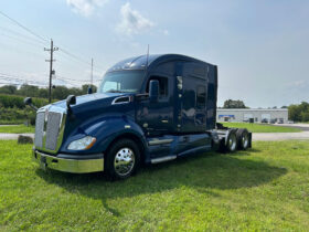2017 KENWORTH T680 W/190K MILES ON RECON ENGINE