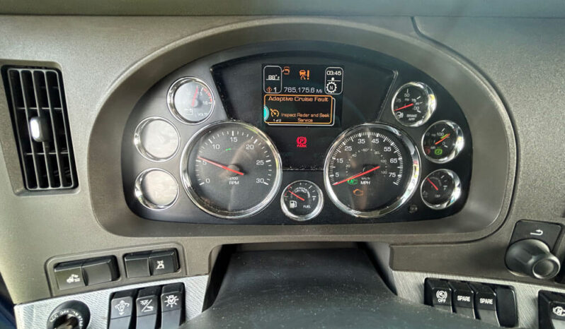 2017 KENWORTH T680 W/190K MILES ON RECON ENGINE full