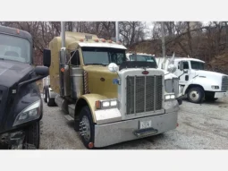 1999 PETERBILT 379EXHD W/210K ON CERTIFIED RECON ENGINE full
