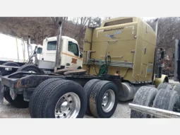 1999 PETERBILT 379EXHD W/210K ON CERTIFIED RECON ENGINE full