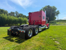 2021 PETERBILT 389 W/78″ MID-ROOF SLEEPER full