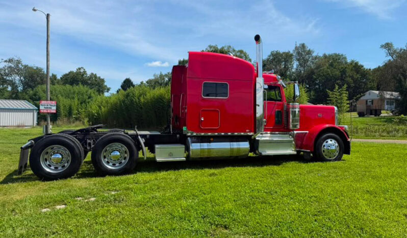 2021 PETERBILT 389 W/78″ MID-ROOF SLEEPER full